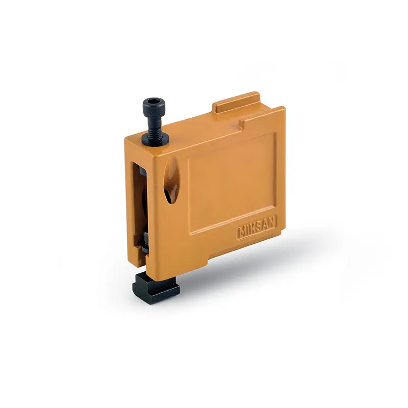 1168-MFK204220  Комбинированный зажим