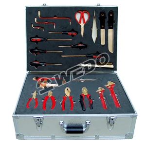 Набор инструментов из 40 предметов AL.M-40