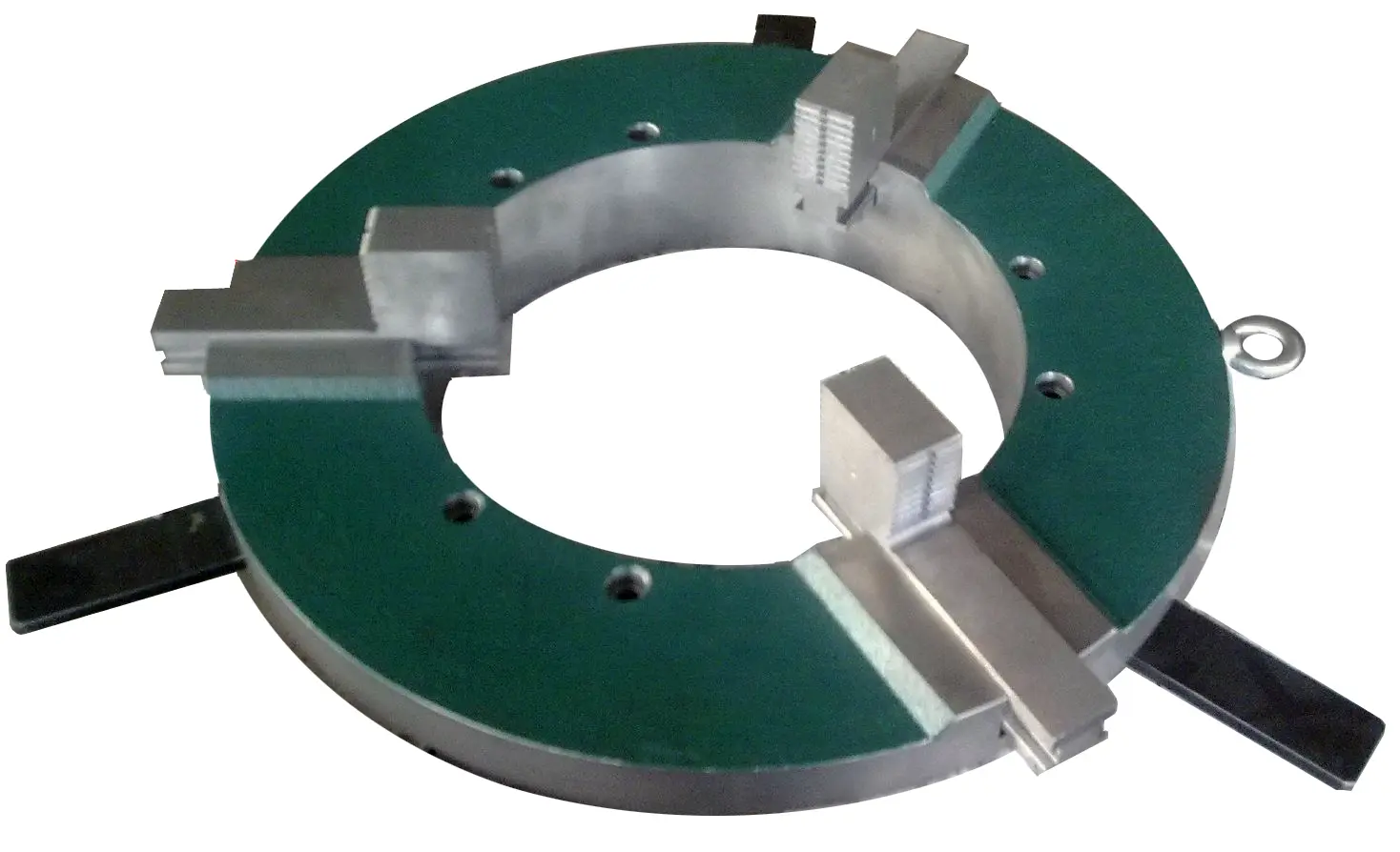 Сварочный патрон диам. зажима 380-800 мм