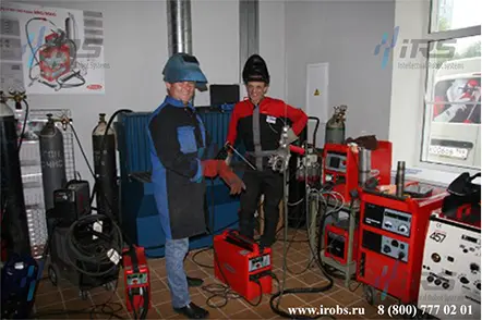  Запчасти и сервис