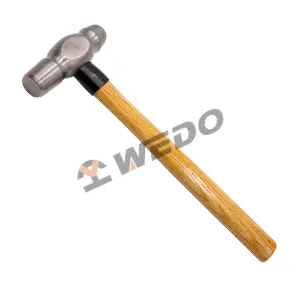 Молоток с круглым бойком титановый TT5701A-1002