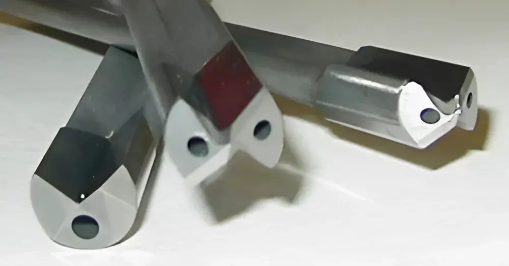 Конструкция инструмента станка для ружейного сверления глубоких отверстий GDM4-202