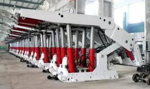 Применение станка для развертывания и раскатывания глубоких отверстий DRM-400 в производстве гидроцилиндров