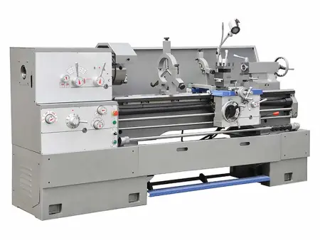 Токарный станок IRE-X003-043, длина изделия до 1500 мм