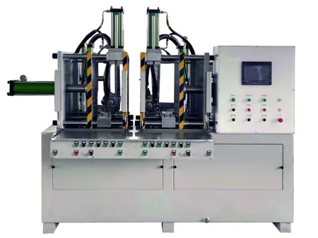 Горизонтальная шприц-машина для запрессовки модельного состава однопозиционная  IRLIT-A-A003-001