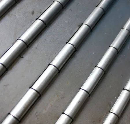 Пресс-конвейер для заусенцев. Серия IVT-A-A005