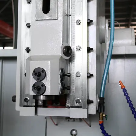 BK5040 Долбежный станок с ЧПУ