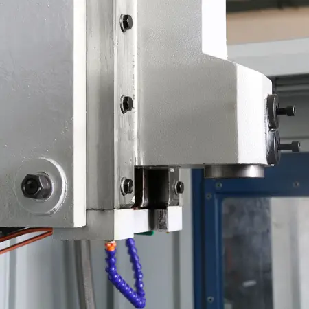 BK5040 Долбежный станок с ЧПУ