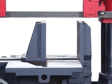 Полуавтоматический двухстоечный ленточнопильный станок по металлу GB4232A-1674