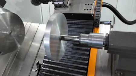 CBH-DHS650 Двухроликовый станок для ротационной вытяжки металла с ЧПУ