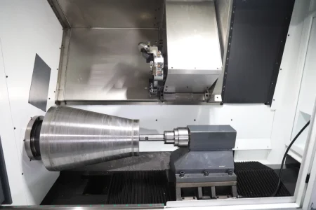 CBH-LSH850 Крупногабаритный однороликовый станок для ротационной вытяжки металла с ЧПУ