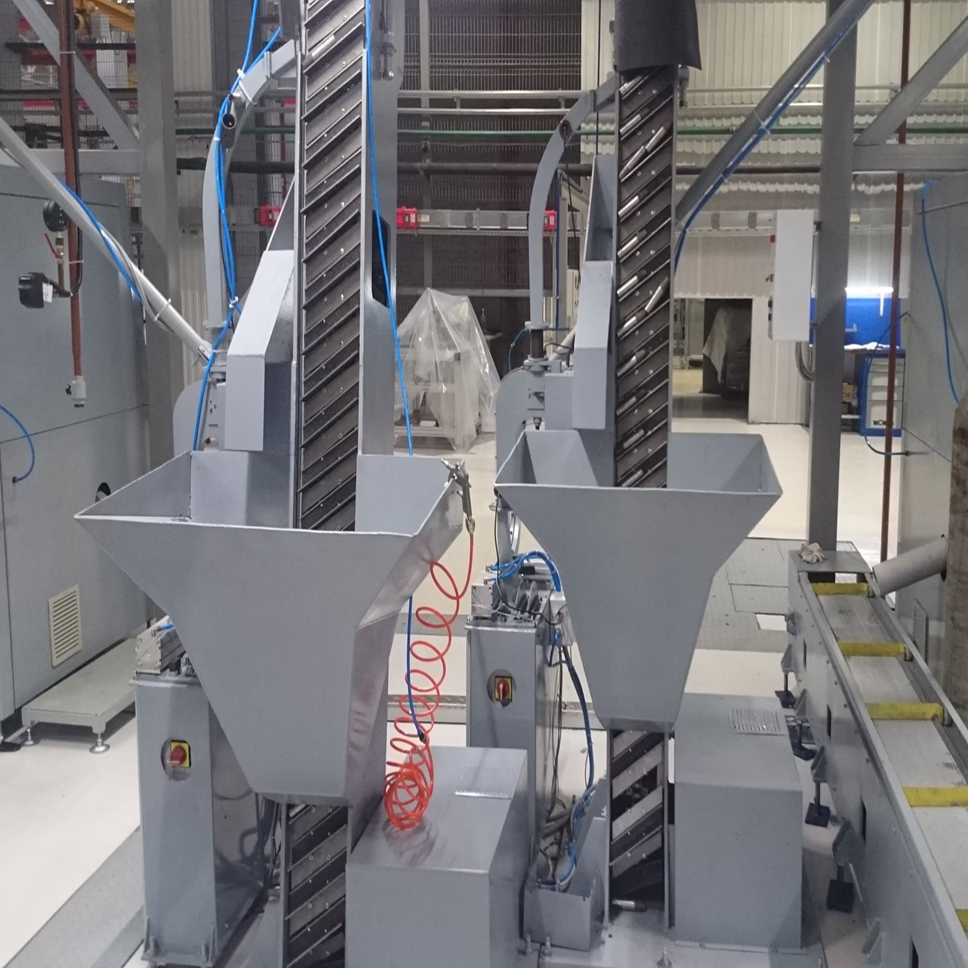 Элеваторно-загрузочное устройство автоматической линии двухдуговой наплавки