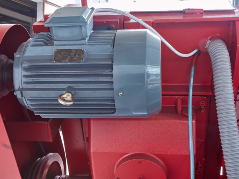 Главный привод автоматического одностоечного ленточнопильного станка по металлу GZ4260A-1674 с независимым баком для масла