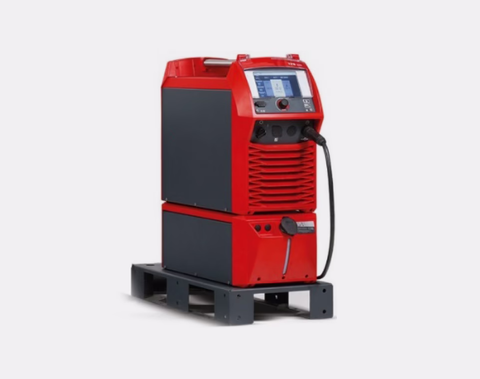 Сварочный источник питания роботизированного комплекса для MIG/MAG сварки электрических шкафов