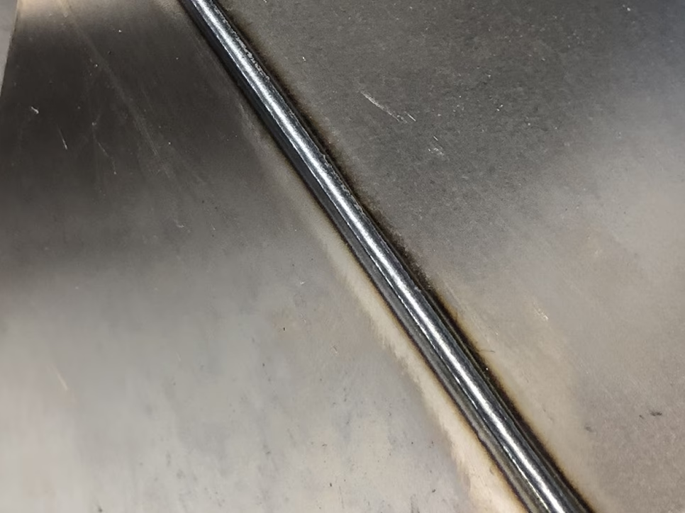 Сварной шов, положение PG, Vсв=200 см/мин Вид 2