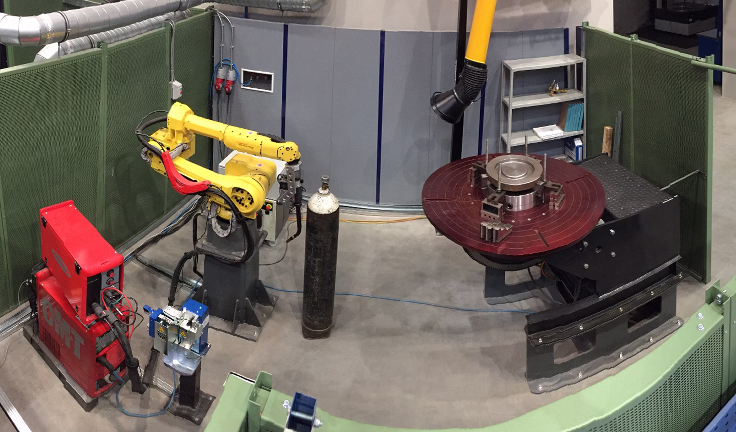 Роботизированный сварочный комплекс СМТ наплавки дисковых затворов